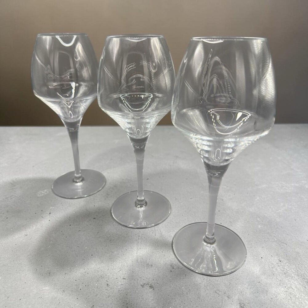 "Trio of Chef & Sommelier 'Open Up' Crystal Wine Glasses  Set Of 3 Stems Signed
